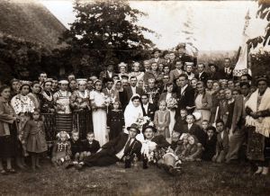 Bosnyak Mark es felesege Tomin Maria lakodalma cca 1950